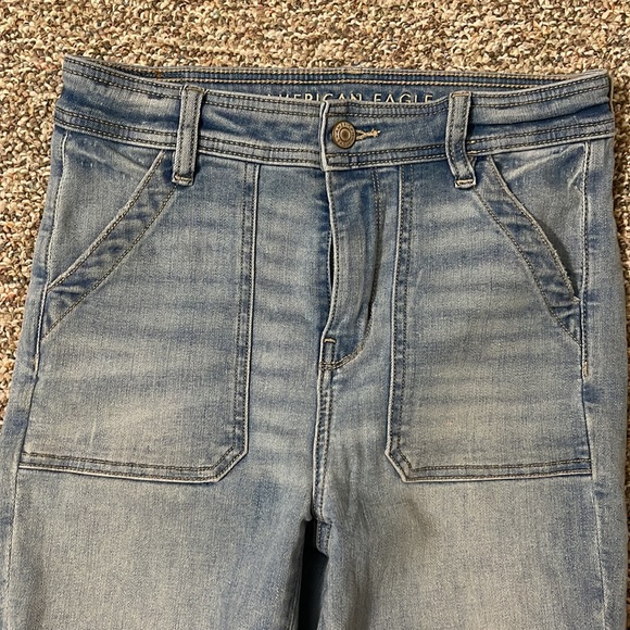 American Eagle Super High-Waisted Jegging Crop Jeans sz 4 Reg - Picture 6 of 7